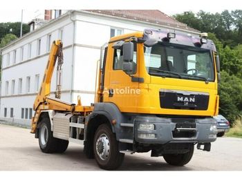 Skip loader truck MAN TGM 18.340: picture 1