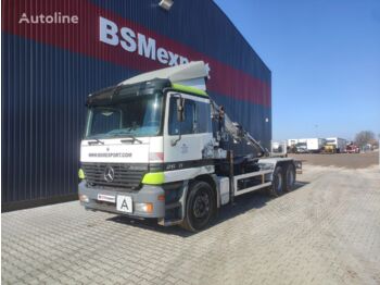 Cab chassis truck MERCEDES-BENZ Actros 2640 chassis: picture 1