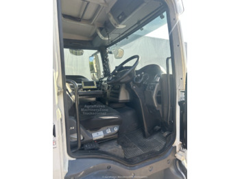 Tipper, Municipal/ Special vehicle Man 26.320: picture 2