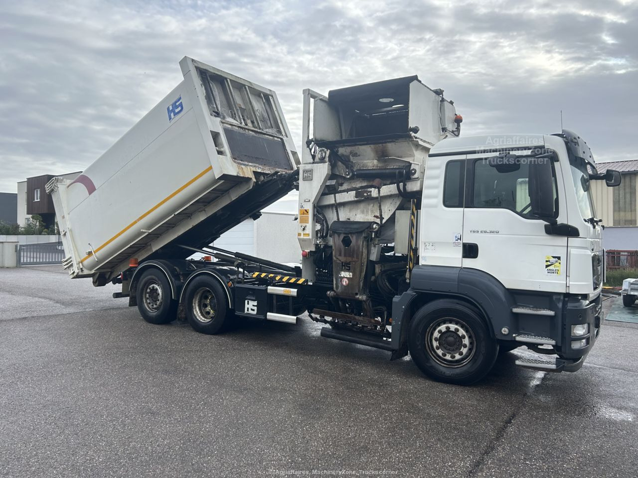 Tipper, Municipal/ Special vehicle Man 26.320: picture 8