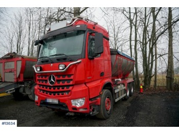 Tipper Mercedes Actros: picture 1