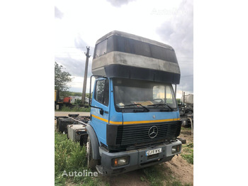 Cab chassis truck MERCEDES-BENZ SK