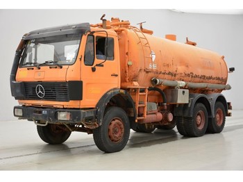 Tank truck Mercedes-Benz 2225 B - V8: picture 1
