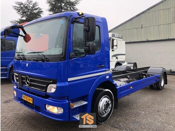 Box truck Mercedes-Benz ATEGO 1218 L EURO 5 - CHASSIS - NL TOP TRUCK: picture 1