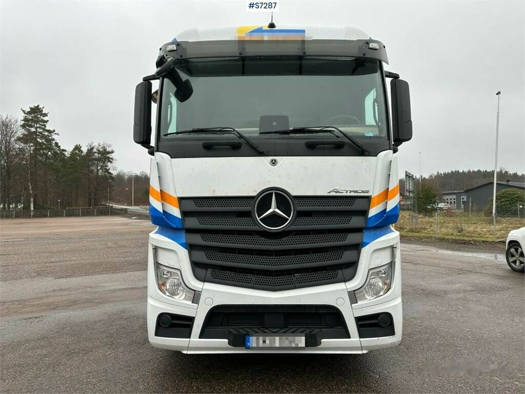 Box truck Mercedes-Benz Actros 1836: picture 10