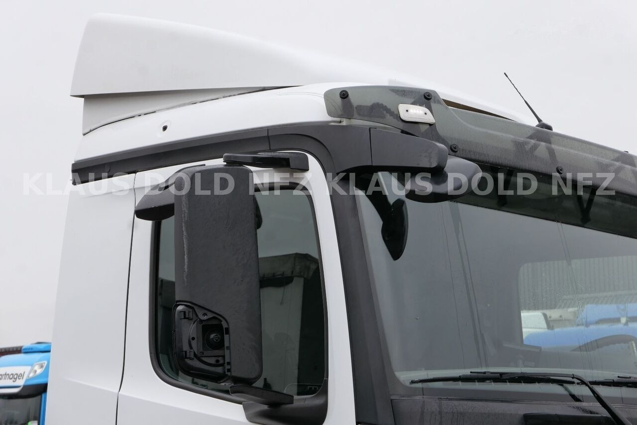 Lease a Mercedes-Benz Actros 2540 6x2 BDF Container truck + tail lift Mercedes-Benz Actros 2540 6x2 BDF Container truck + tail lift: picture 9