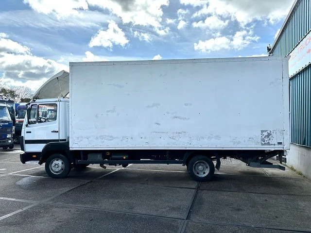 Lease a Mercedes-Benz LK 814 6-CILINDER WITH PLYWOOD BOX (FULL STEEL SUSPENSION / MANUAL GEARBOX) Mercedes-Benz LK 814 6-CILINDER WITH PLYWOOD BOX (FULL STEEL SUSPENSION / MANUAL GEARBOX): picture 4