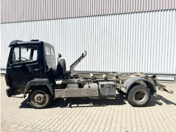 Hook lift truck MERCEDES-BENZ LK 817
