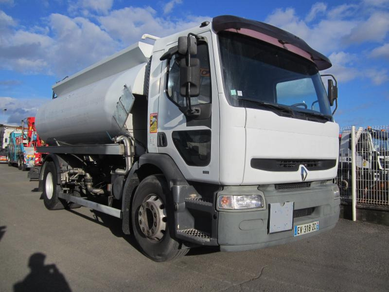 Tank truck for transportation of fuel Renault Premium 250: picture 2