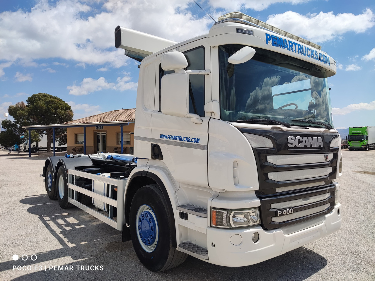 Container transporter/ Swap body truck SCANIA P 400 6X2 MULTILIFT EURO 5: picture 4
