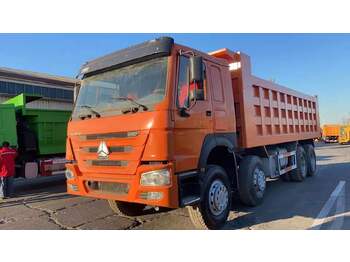 Tipper for transportation of silos SINOTRUK HOWO 420 Dump truck 8x4: picture 1