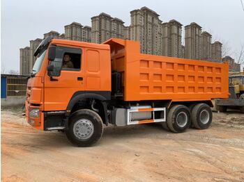 Tipper for transportation of heavy machinery SINOTRUK Howo 371 Dump truck: picture 1
