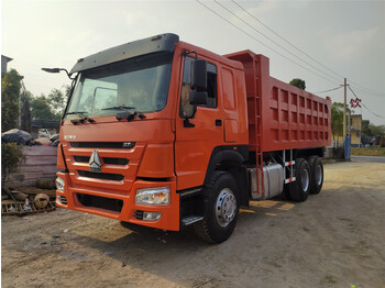 Tipper for transportation of heavy machinery SINOTRUK Howo Dump truck 371: picture 1