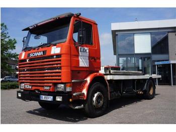 Container transporter/ Swap body truck Scania 113-360: picture 1