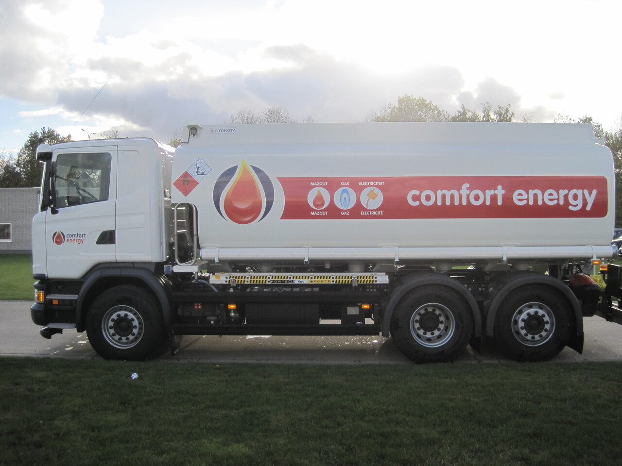 Tank truck Scania G370: picture 16