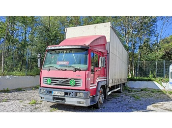Curtainsider truck VOLVO FL 6 (FL250): picture 1
