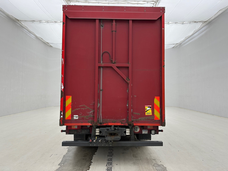 Curtainsider truck Volvo FH 420 Globetrotter - 6x2: picture 12