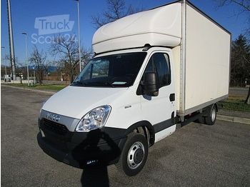 Box van Iveco - DAILY 35C13