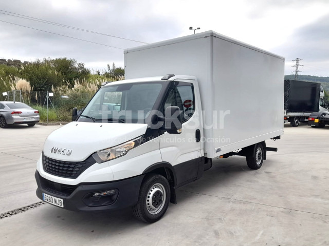 Lease a IVECO 35S16H IVECO 35S16H: picture 1