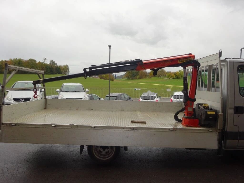 Lease a IVECO Daily 35C21 Flatbed + crane IVECO Daily 35C21 Flatbed + crane: picture 14