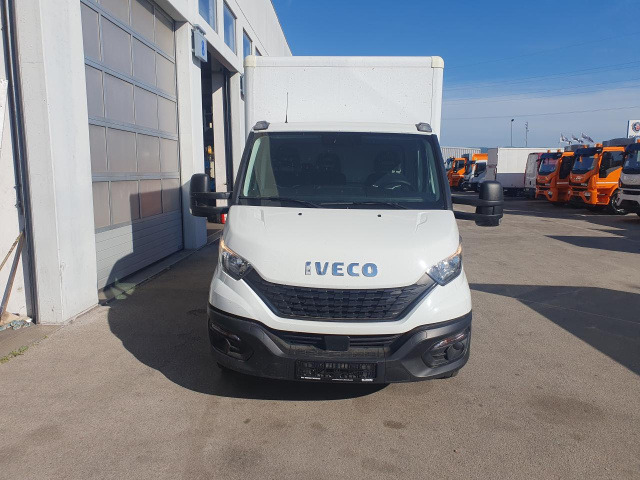 Lease a IVECO Daily 35S16 IVECO Daily 35S16: picture 1