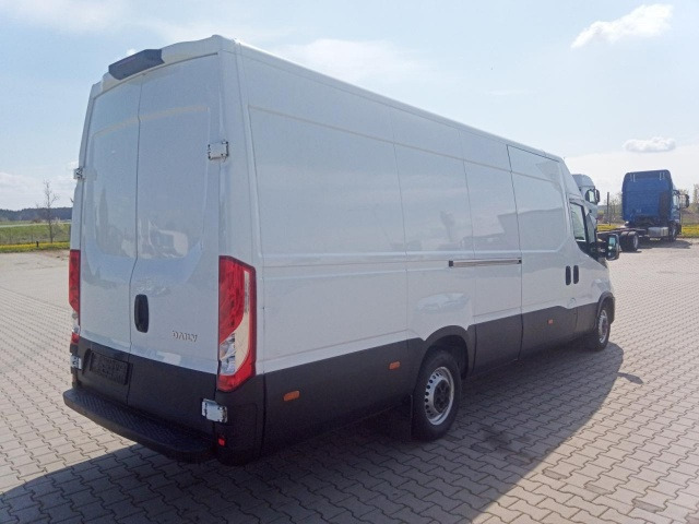 Lease a IVECO Daily 35S16V IVECO Daily 35S16V: picture 5