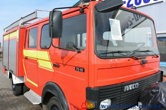 Box van, Combi van Iveco 75E16 A Mannschaft- Feuerwehr Löschpumpe SERVO: picture 6