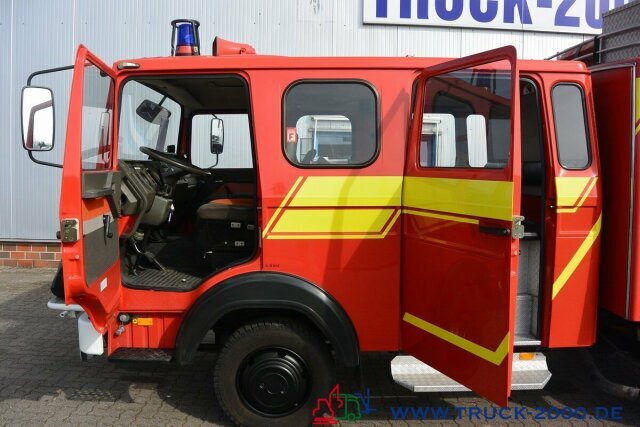 Box van, Combi van Iveco 75E16 A Mannschaft- Feuerwehr Löschpumpe SERVO: picture 2