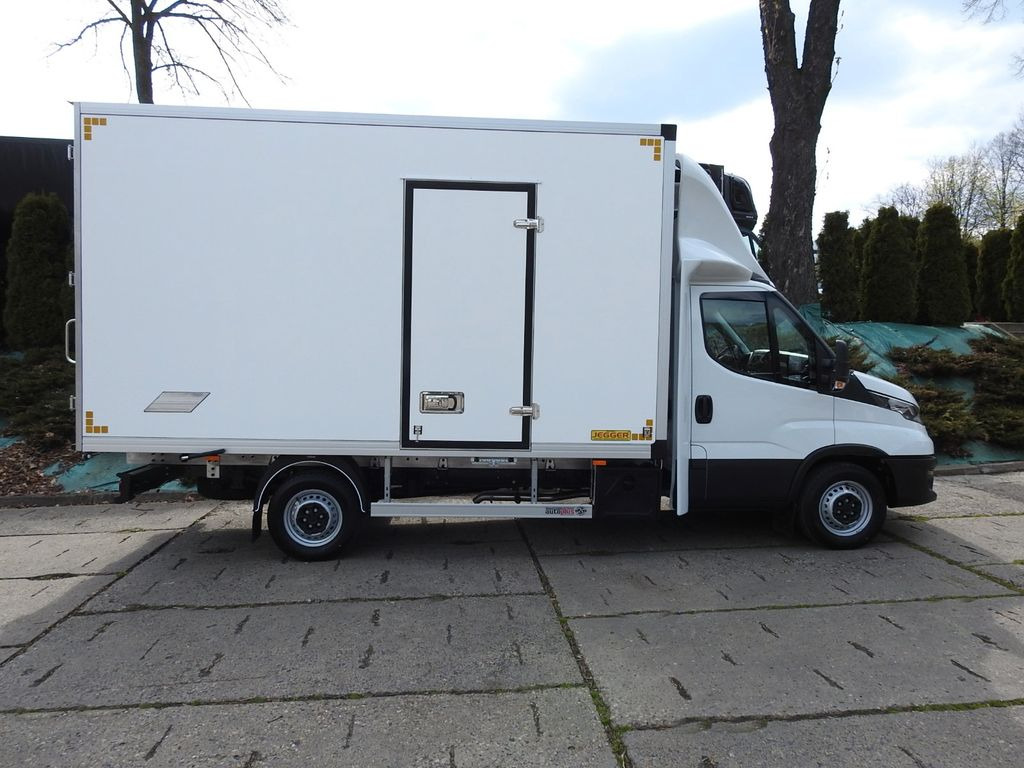 Refrigerated van Iveco DAILY 35S16 KUHLKOFFER -10*C 8 PALETTEN: picture 8