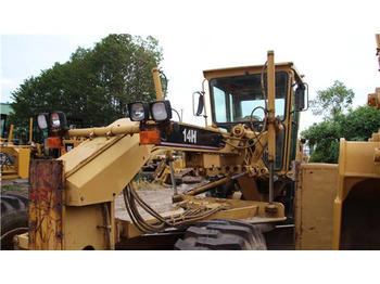 Caterpillar 14 H - Grader: picture 1