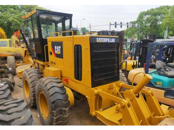 Caterpillar 12 H - Grader: picture 1