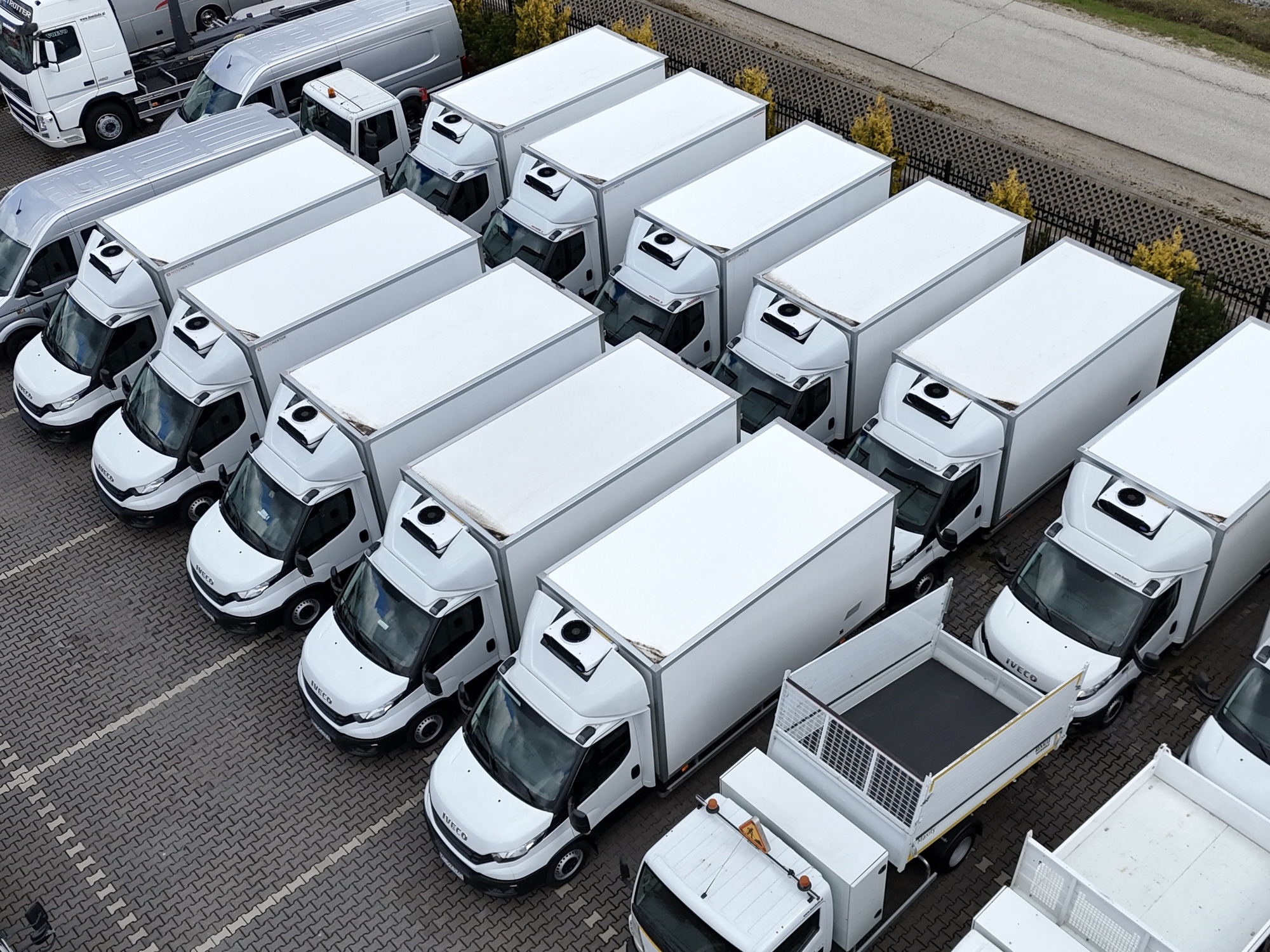 DUETDUDA - vehicles for sale undefined: picture 30