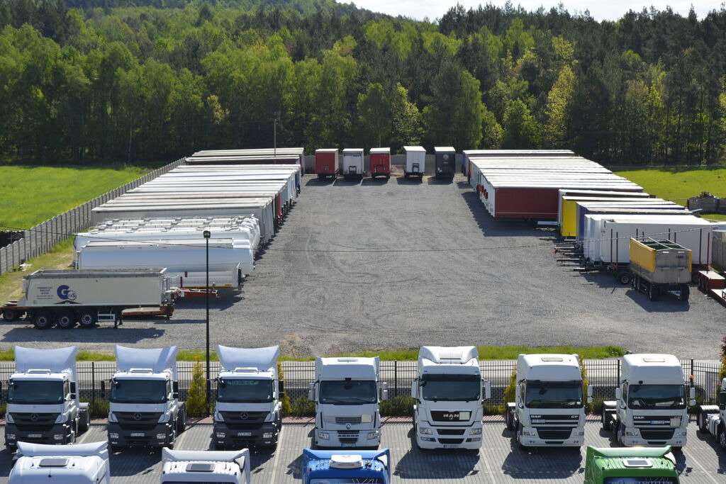 DUETDUDA - vehicles for sale undefined: picture 2