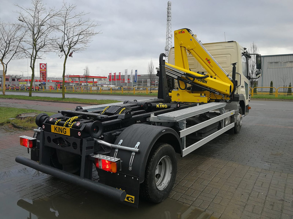 KING Vehicle Body Builder - Municipal/ Special vehicles undefined: picture 1