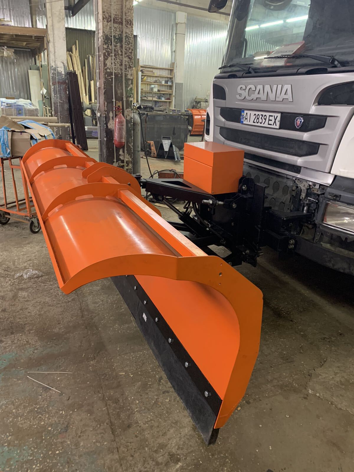 TRADE INDUSTRIAL COMPANY AB - vehicles for sale undefined: picture 11