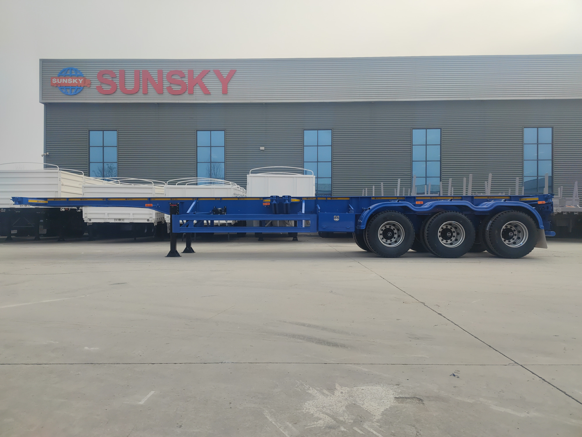 Xiamen Sunsky Vehicle Co.,Ltd - Trucks SINOTRUK HOWO - gearbox: manual undefined: picture 3
