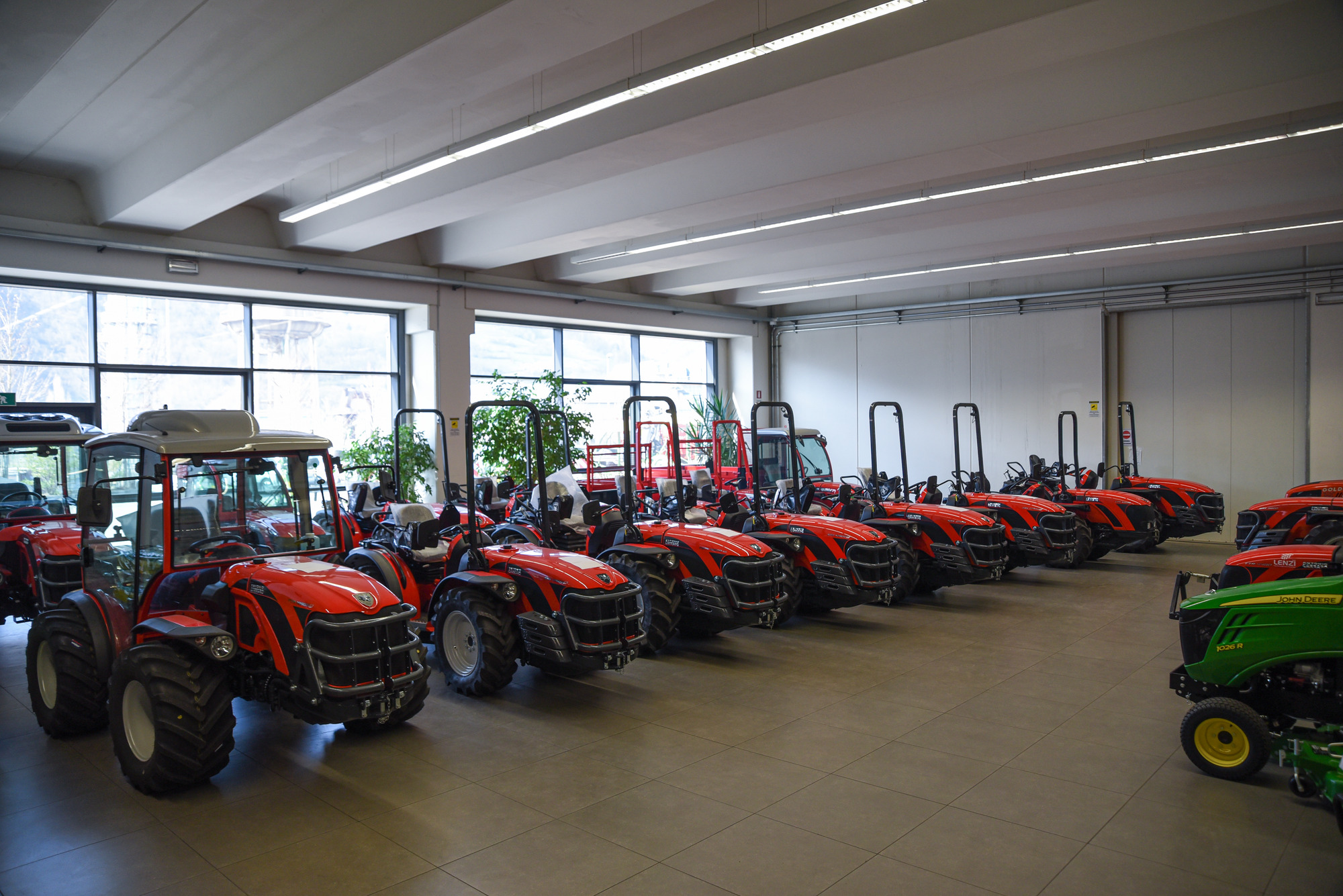 Lenzi S.p.A. undefined: picture 3