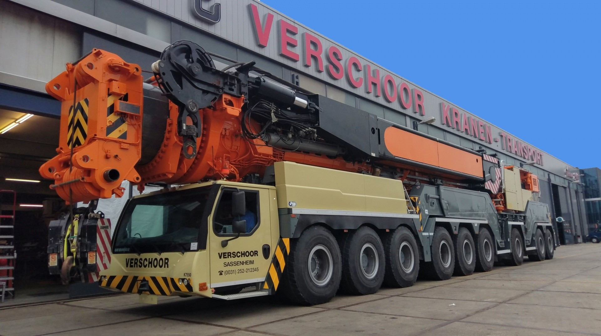 Used Cranes and Materials Holland - vehicles for sale undefined: picture 1