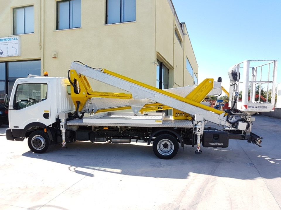 Centro Elevatori SRL undefined: picture 5