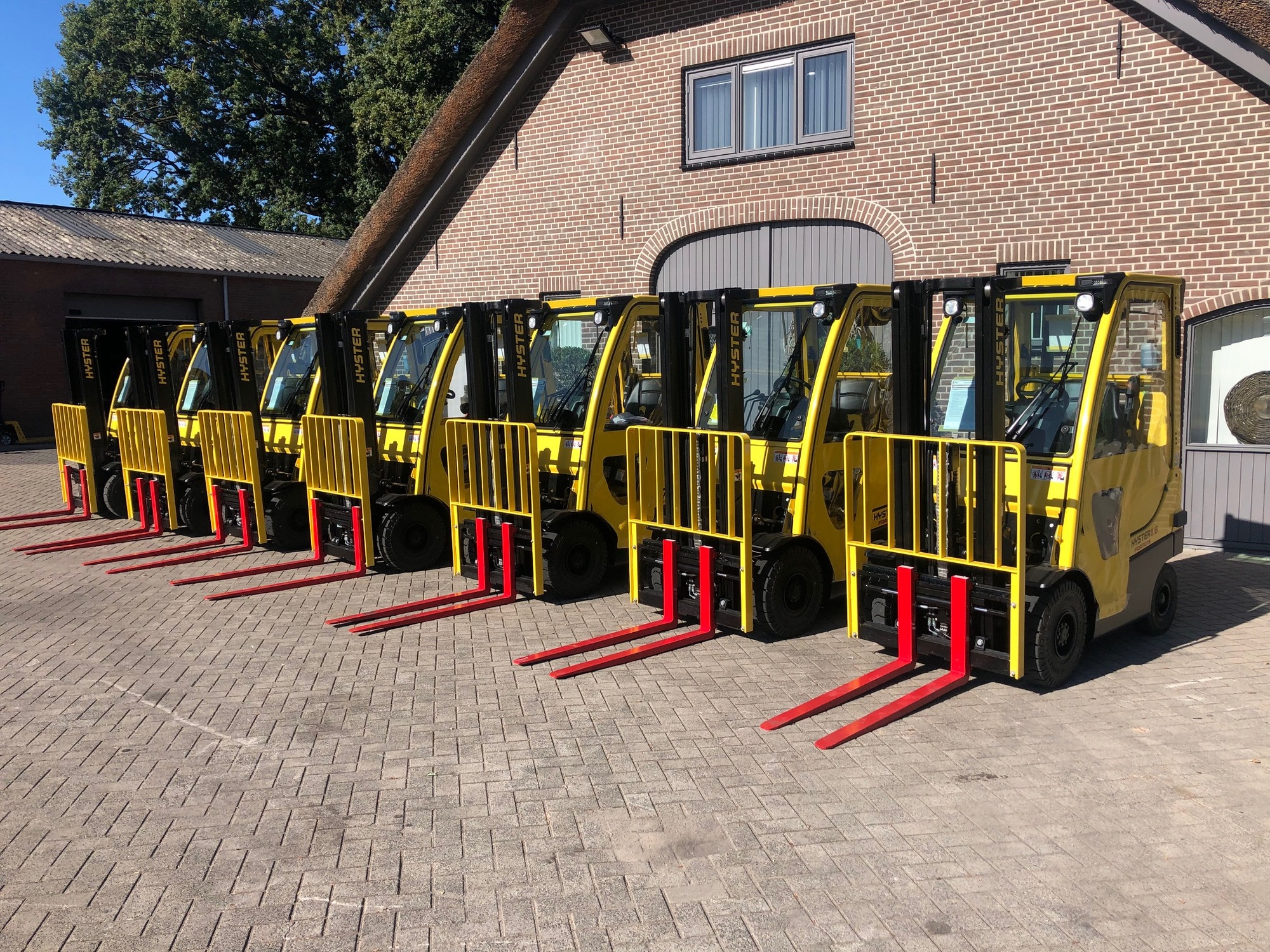 Jur Soetendaal - Construction machinery AIRMAN undefined: picture 2
