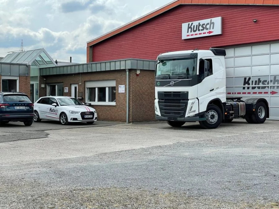 Kutsch Fahrzeughandels GmbH undefined: picture 2