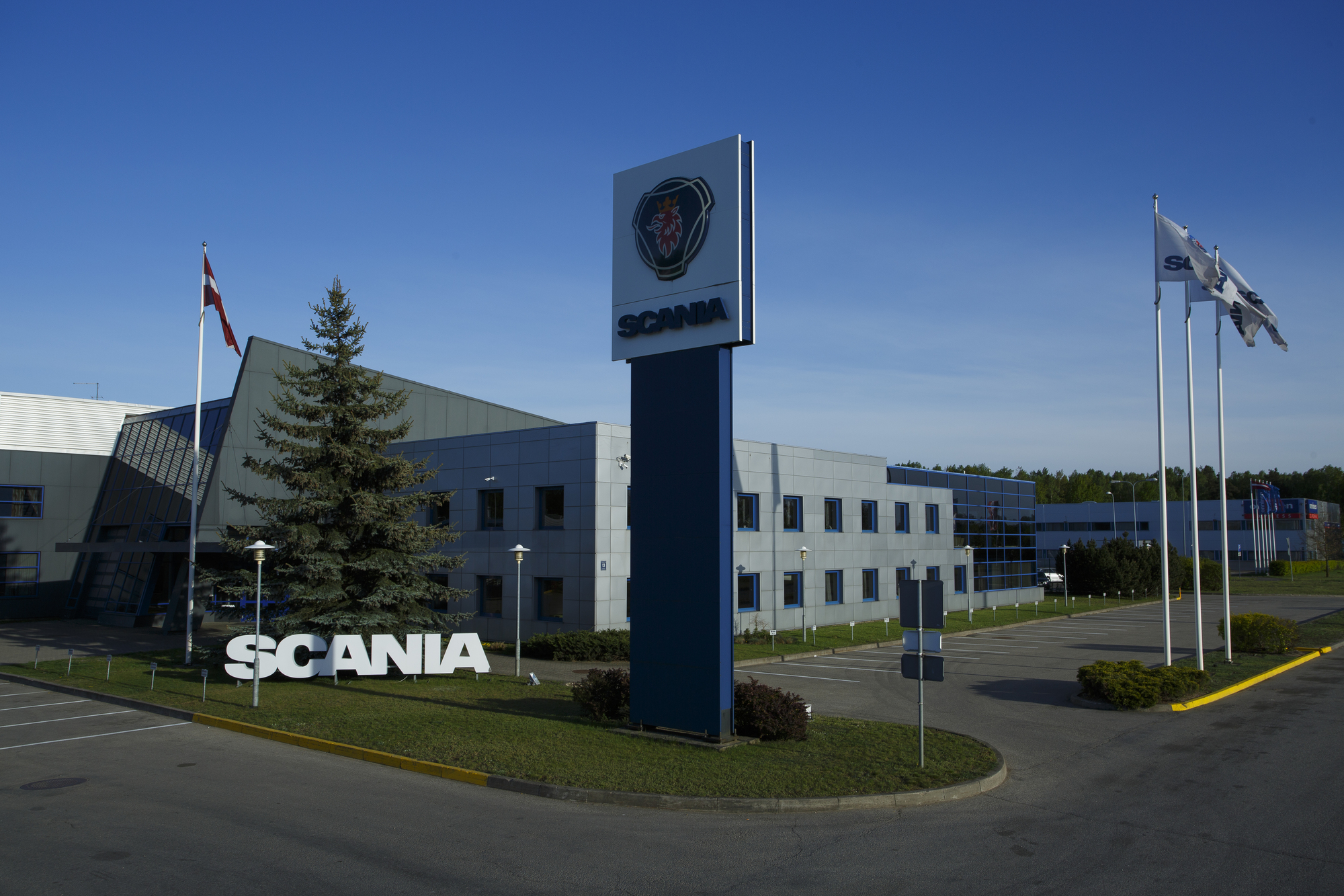 SIA "SCANIA LATVIA" - Tractor units SCANIA - Euro 6 undefined: picture 1
