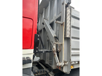 Tipper Mercedes-Benz Arocs 4145 8x4: picture 3