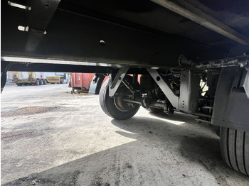 Curtainsider trailer Fliegl  13,5 t Tandemplanenanhänger, neuwertig: picture 5