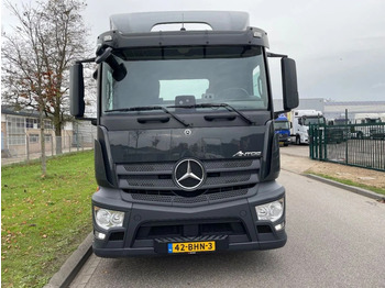 Container transporter/ Swap body truck Mercedes-Benz Antos 1927 2016 renova wissellaadbak systeem: picture 5