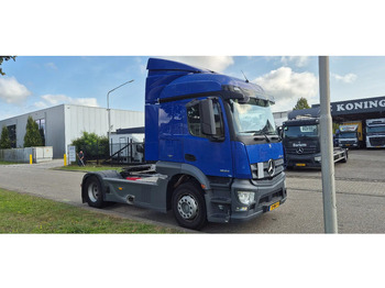 Tractor unit Mercedes-Benz Actros 1833: picture 2