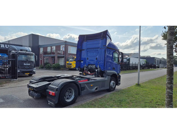Tractor unit Mercedes-Benz Actros 1833: picture 5