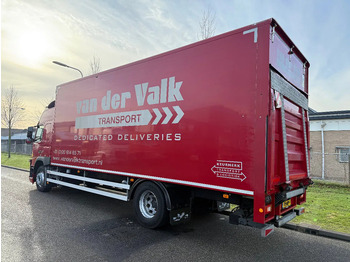 Lease a Volvo FM 330 2017 Volvo FM 330 2017: picture 5