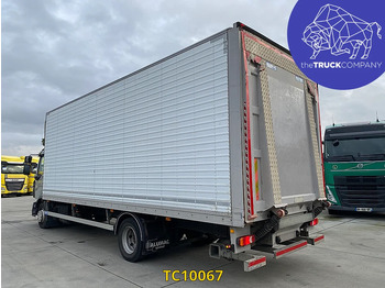 Box truck Renault Midlum 240: picture 2 Box truck Renault Midlum 240: picture 2