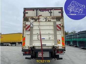 Lease a Volvo FM 330 Volvo FM 330: picture 3